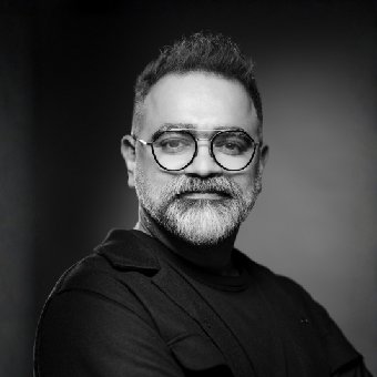 Poster - Capturing the Soul of the Image: Translating Mood, Texture and Memory with Your Colourist